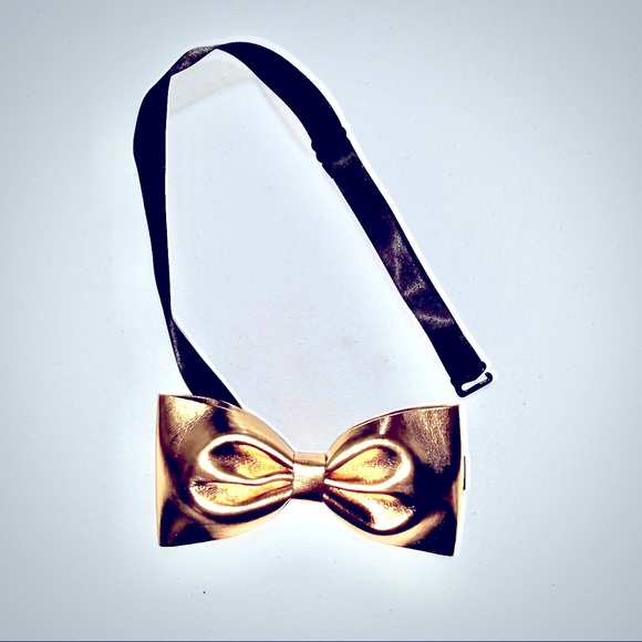 Gold or Rose Gold faux leather Pre-Tied Bow Tie - Picture 1 of 3
